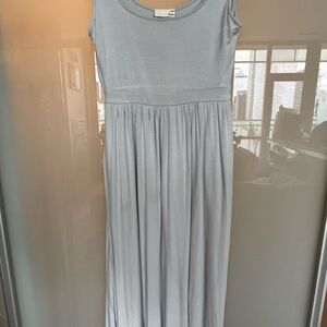 Aritzia / Wilfred - Soft light blue Sleeveless Maxi Dress - Small